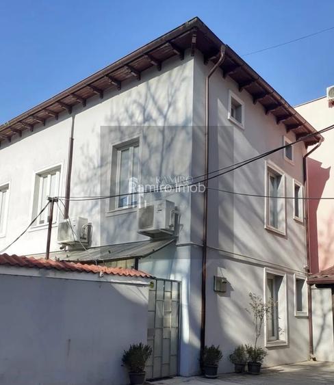 Vila /Casa -1000mp utili -teren 630mp ultracentral Unirii 10min metrou - 13