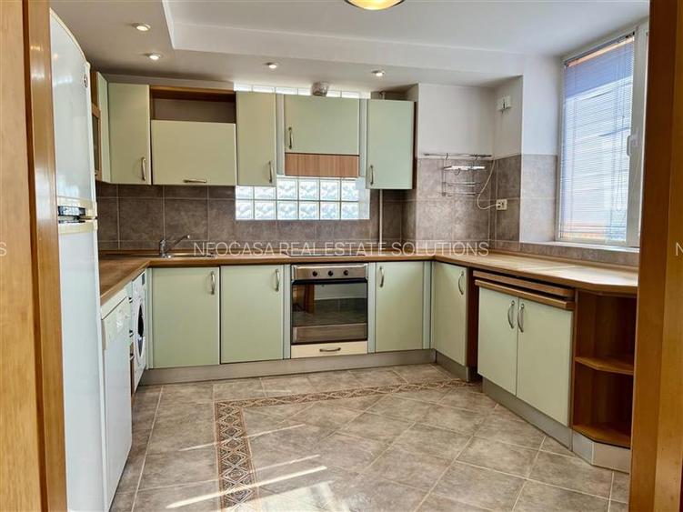 Apartament spatios de 3 camere | Primaverii - 6