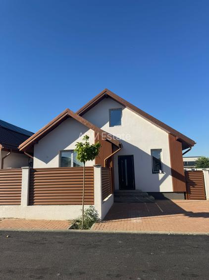 Vila individuala - 4 camere - Complex Securizat - Mutare imediata - 3