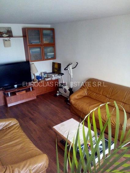 Apartament 4 camere decomandat - Faleza Nord - 170.000 euro (Cod E11) - 3