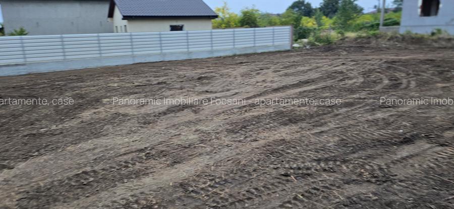 Teren de vanzare 700 mp central Odobesti - 39