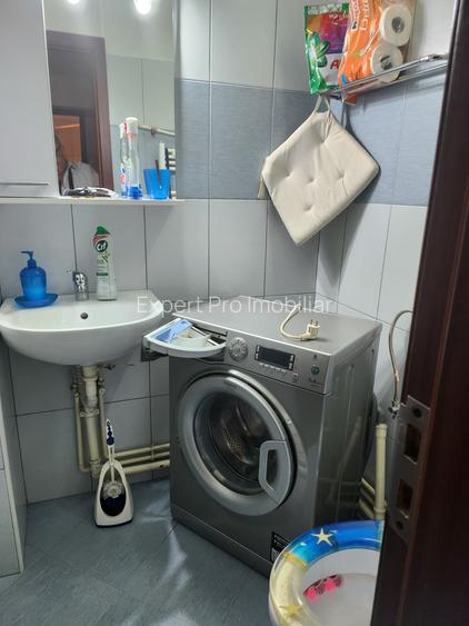 Drumul Sarii Al. Botorani 3 Camere Decomandat bloc 1989 et. 3, 76mp - 10