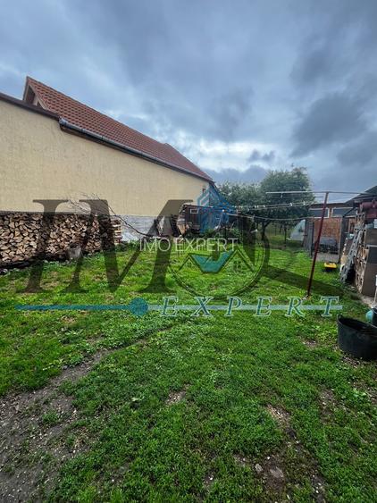 Casa renovata de vânzare in Lancram - 9