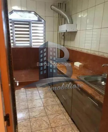 Inchirieri Apartamente 3 Camere Uverturii/Etaj Inferior - 6