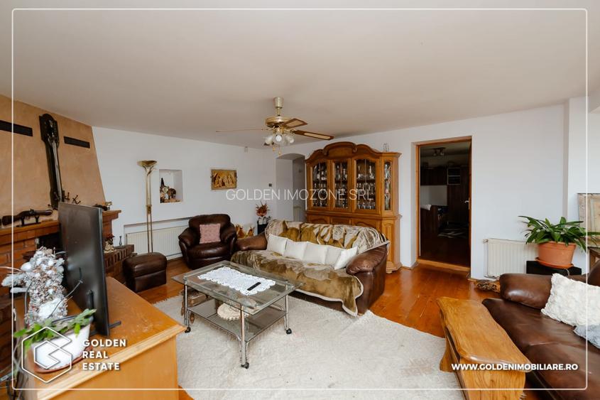 Casa, Peciu Nou, 267 mp utili, 3450 mp teren, panouri fotovoltaice, comision 0% - 2