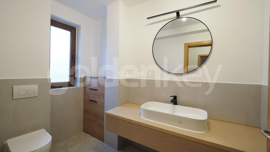 Vila nemobilata cu 5 camere | piscina | teren tenis - 7