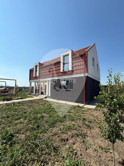 Casa noua de vanzare cu curte spatioasa- Prejmer, Brasov - 2