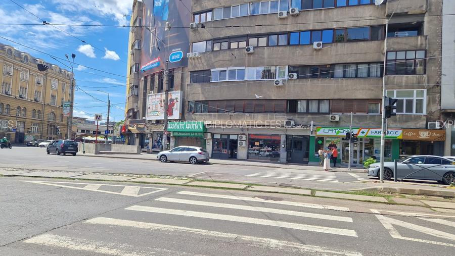 Gara de nord-Metrou 100 mp - pret 5.000 euro - 4