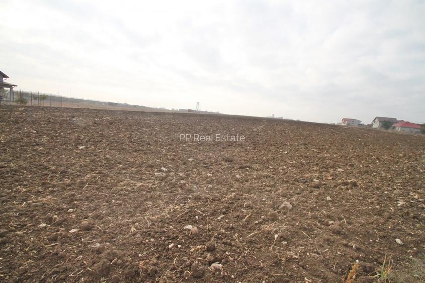 Teren intravilan - 17000 mp - zona Lazu - 8
