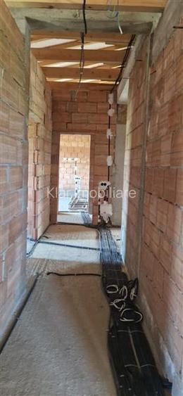 Casa mediteraneana  cu 1000 mp teren  zona Salistea Noua comision 0% - 4