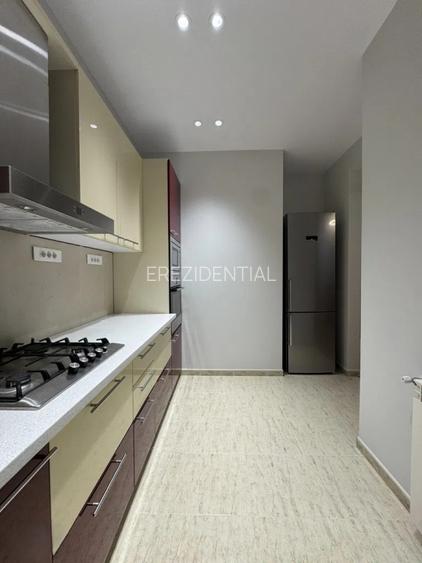 Apartament cu 3 camere semidecomandat, mobilat în Timpuri Noi - 8