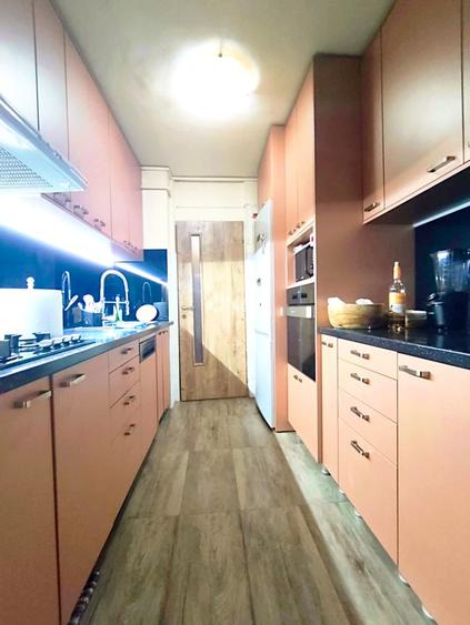 Apartament 2 camere, 2 balcoane, baie cu geam | ETAJUL 1 | bloc 1982 - 2