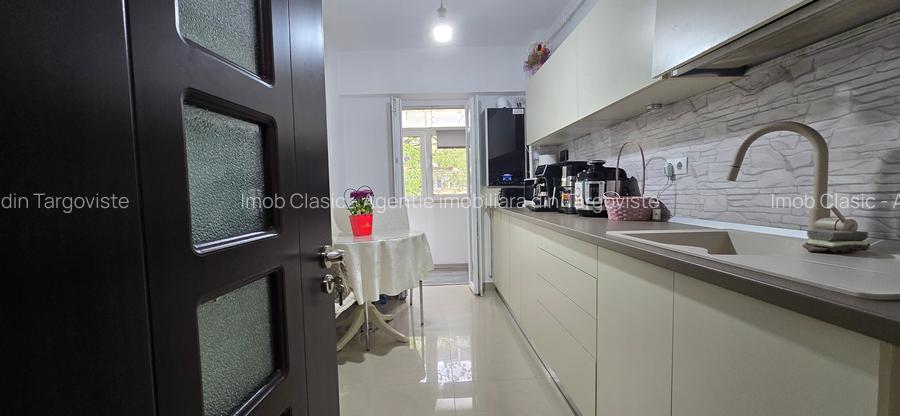 Apartament modern 3 camere | Ultracentral | Etaj 1 | Lift | 2 băi - 9
