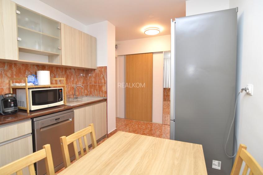 INCHIRIERE APARTAMENT 3 CAMERE DRISTOR – METROU DRISTOR 2 - 23