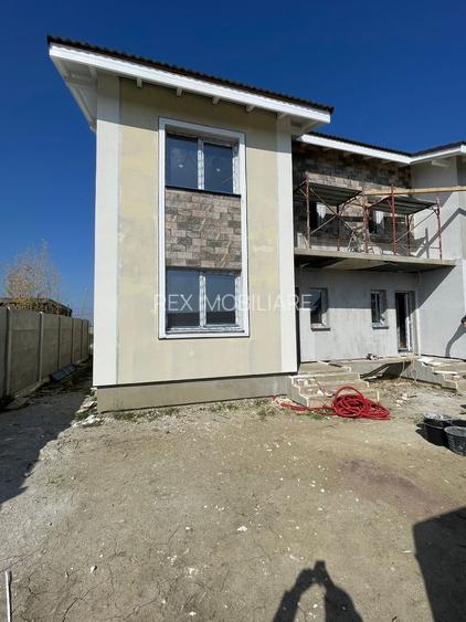 Duplex 5 camere - Mosnita Noua -125 Mp - 2