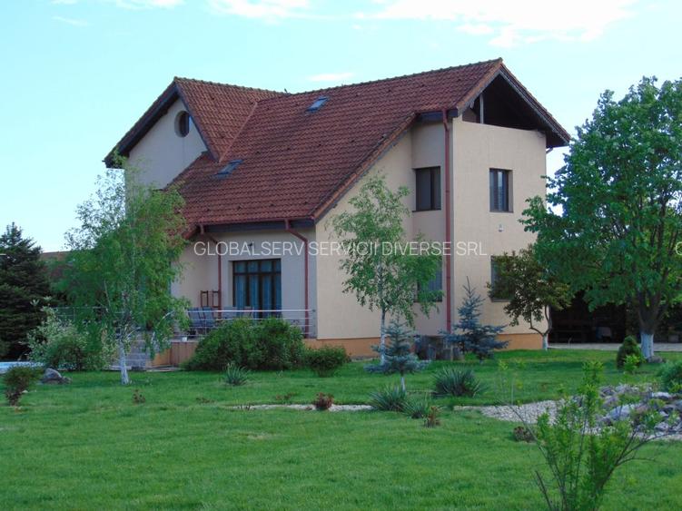 FARA COMISIOANE CASA MOBILATA CU 7 CAMERE 4 BAI P+1+M GARAJ PISCINA pe 4000mp - 2