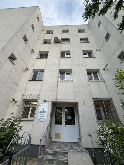 Nicolae Grigorescu 3 Camere Bloc Caramida Tip H Centrala 1 Min Metrou 3 Min IOR - 15