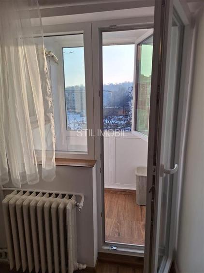 Garsonieră proaspăt renovată - | Zona Gara Nicolina| - 4