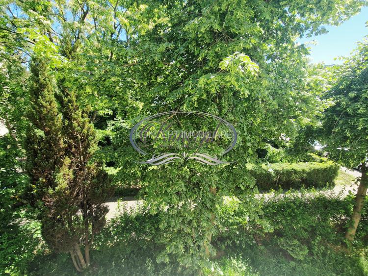 Apartamet renovat la cheie cu balcon inchis in Manastur - 17