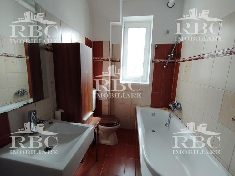 Apartament 2 camere strada Gutinului