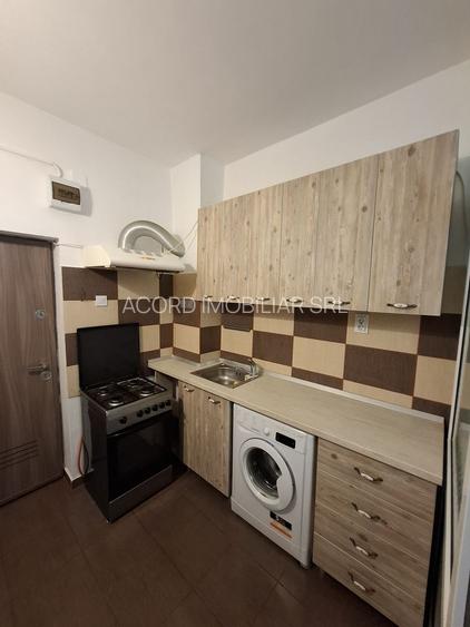 Garsonieră zona CET - 4