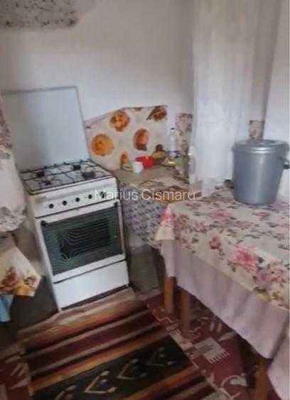 Casă de vânzare preț negociabil  - 15