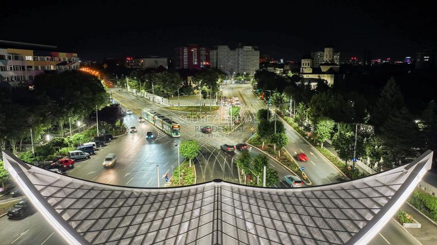 Apartament decomandat cu 2 camere  - acces metrou Eroii Revolutiei - 12