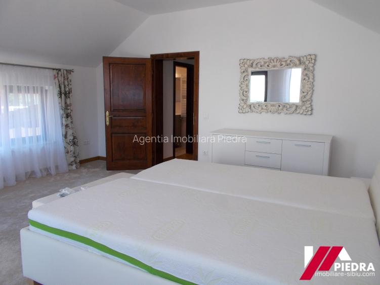 Inchiriez vila  de lux ,in zona Calea Dumbravii mobilata si utilata - 6