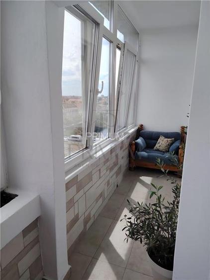 Iosefin - 2 Camere - Centrala proprie - Balcoane spatioase - Amenajat - LIFT - 3