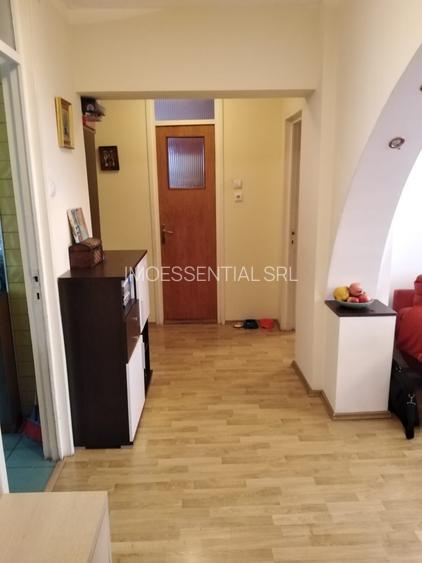 3 camere decomandat Drumul Taberei metrou Brâncuși - 4