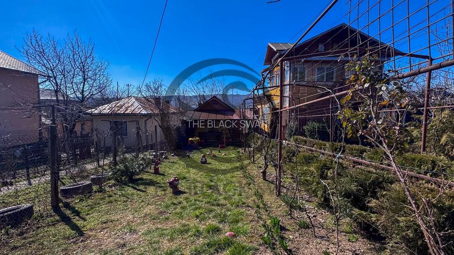 Casa cu 5 camere de vanzare  | Urlati, Prahova | Comision 0% - 2