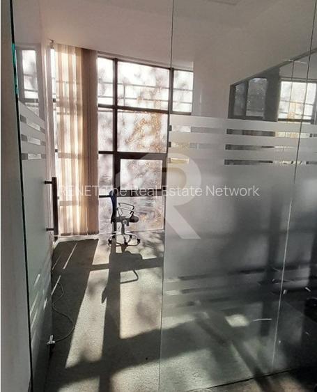 Vând Spațiu pe bd. Unirii stradal, spatiu pretabil club, bar sau clinica - 9