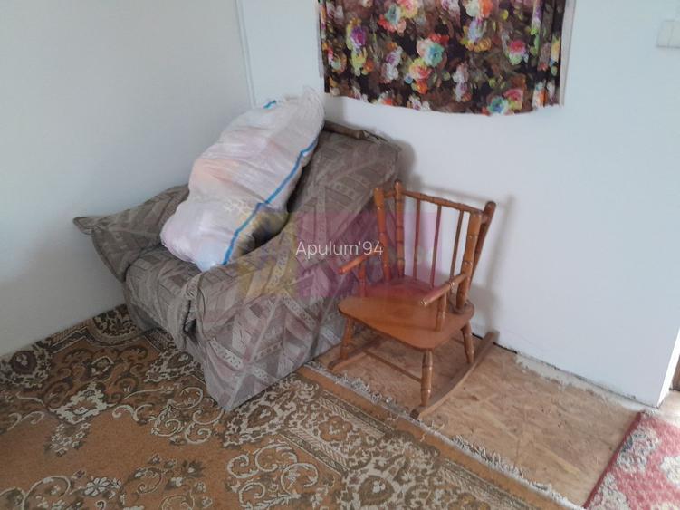 BARCANESTI -  casa +curte+teren 16k mp - 50