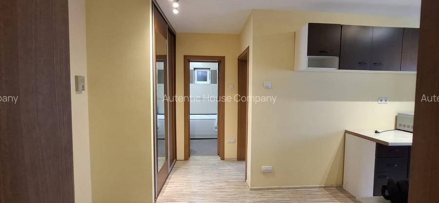 Soveja-stradal-Apartament 2 camere decomandate,mob utilat - 4