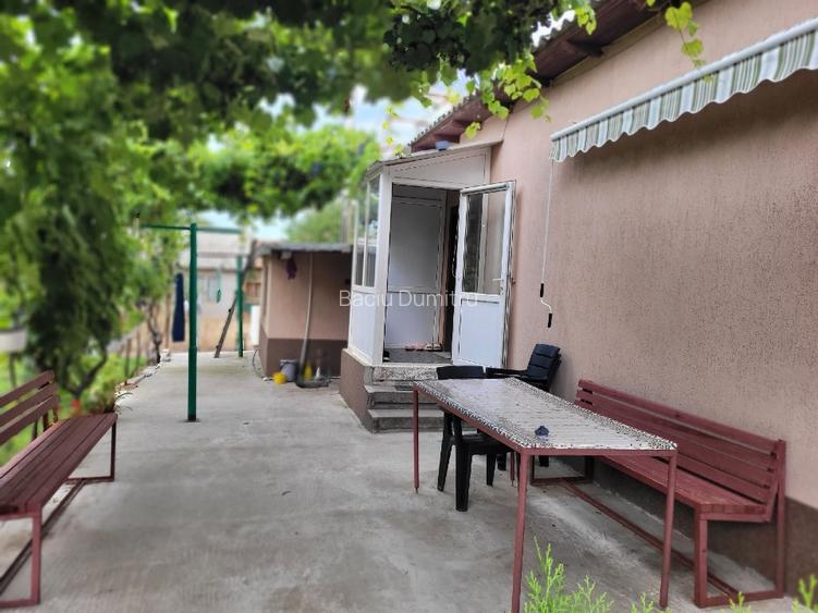 Vand casa pentru locuit si relaxare    - 10