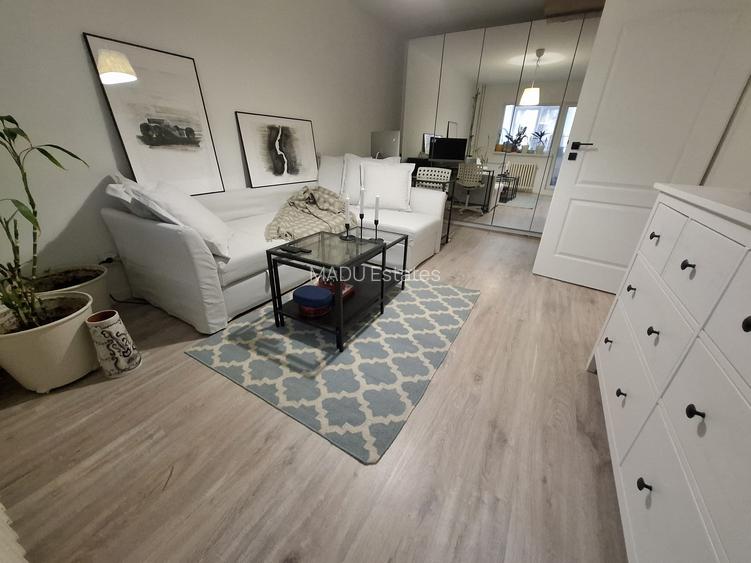 Tineretului, 2 camere decomandat, etaj 2, mobilat utilat, bloc 1983, parcare ADP - 2