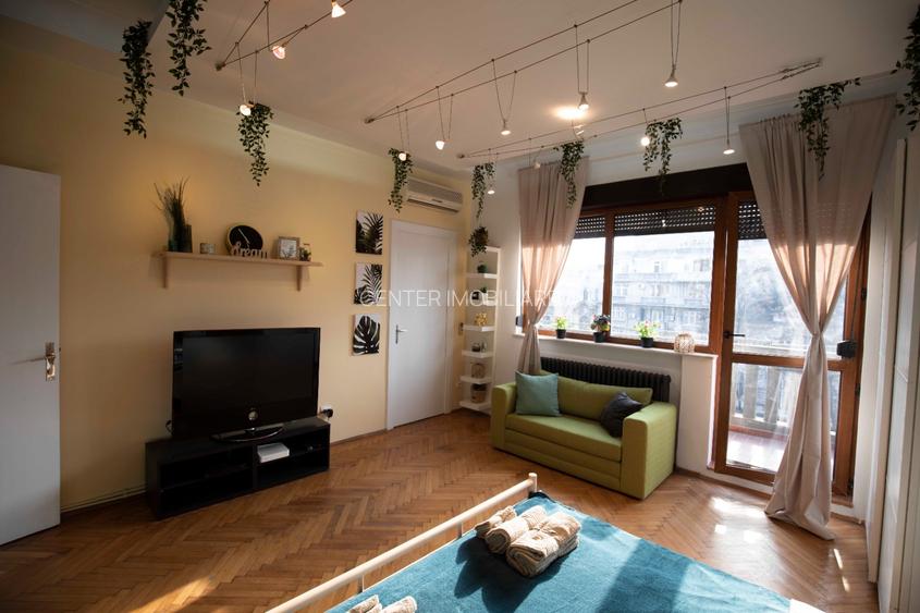 LASCAR CATARGIU Victoriei, studio deosebit, terasa, 40 mp, cochet, etaj 3 - 2