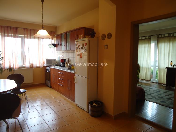 Apartament 2 camere Zorilor, zona Golden Tulip, decomandat - 4