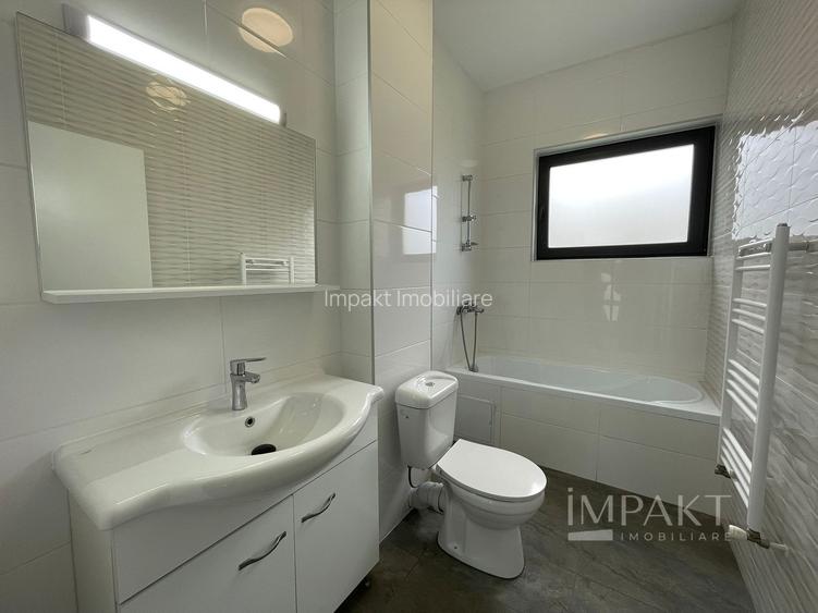 Casă / Vilă cu 4 camere de închiriat - Dezmir - 6