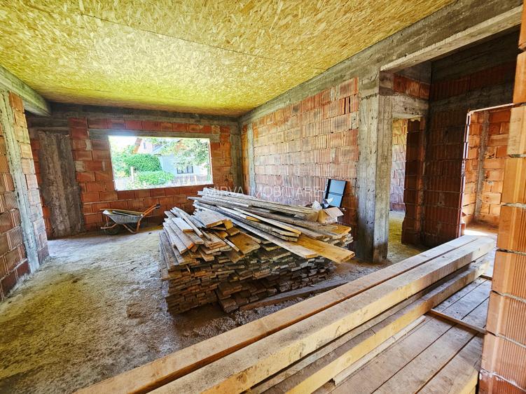 Casă la roșu cu 4 camere, 122 mp utili, teren 465 mp – Băicoi - 43