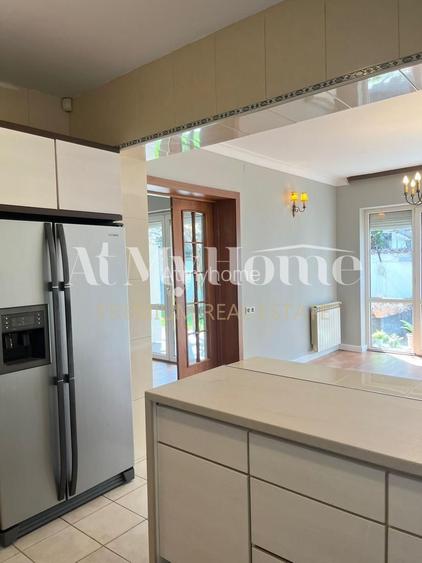 VILA FOARTE SPATIOASA MOBILATA/UTILATA/6 CAMERE//IANCU NICOLAE - 10