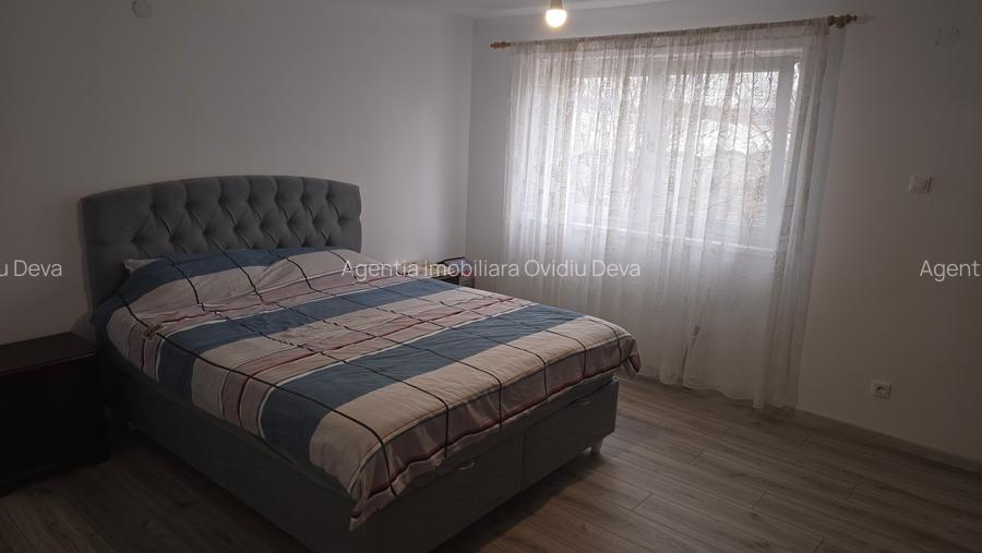 Vand casa in Deva, zona Garii (Peste Linia Ferata), P+E, din anul 2010 - 8