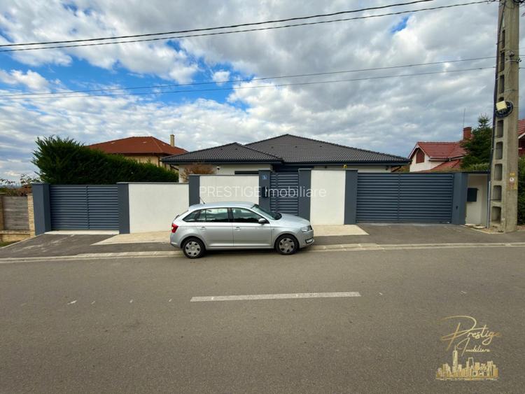 Vila deosebita cu piscina si finisaje premium- str. Strugurilor, Oncea - 31