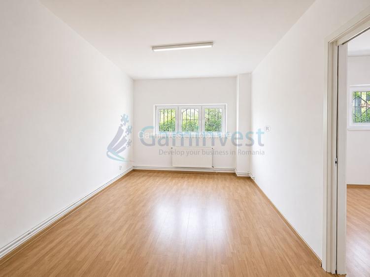 Spatiu comercial cu vizibilitate si parcare, in Nufarul, Oradea, Bihor - 2