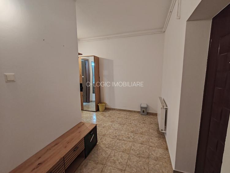 Garsoniera libera la vanzare, confort sporit zona Piata Tractorul - 8