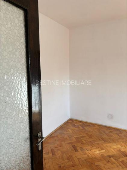 Petre Ispirescu | 2 camere | 50mp | et 9/10 |  centrala proprie | 80.000 euro - 7