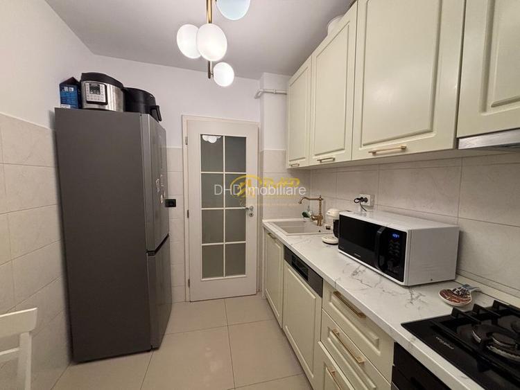 Apartament 2 camere decomandate, zona Podu de Fier, zona centrala. - 7