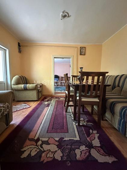 Casa cu 4 camere, zona Buzaului. - 9