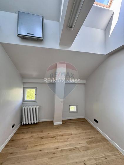 Apartament cu 4 camere de închiriat în zona Capitale - 5