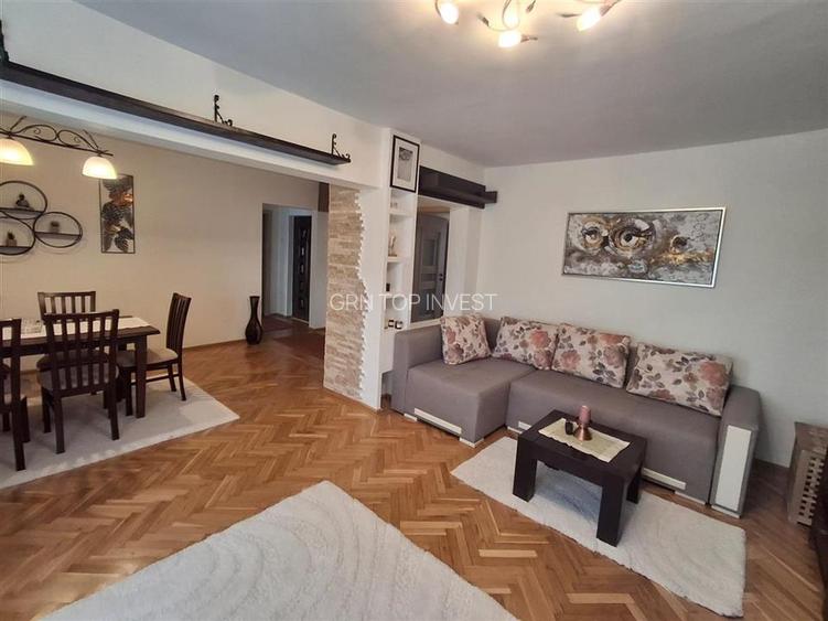 Apartament 3 camere decomandat 2 bai pivnita zona Sub Arini - 13